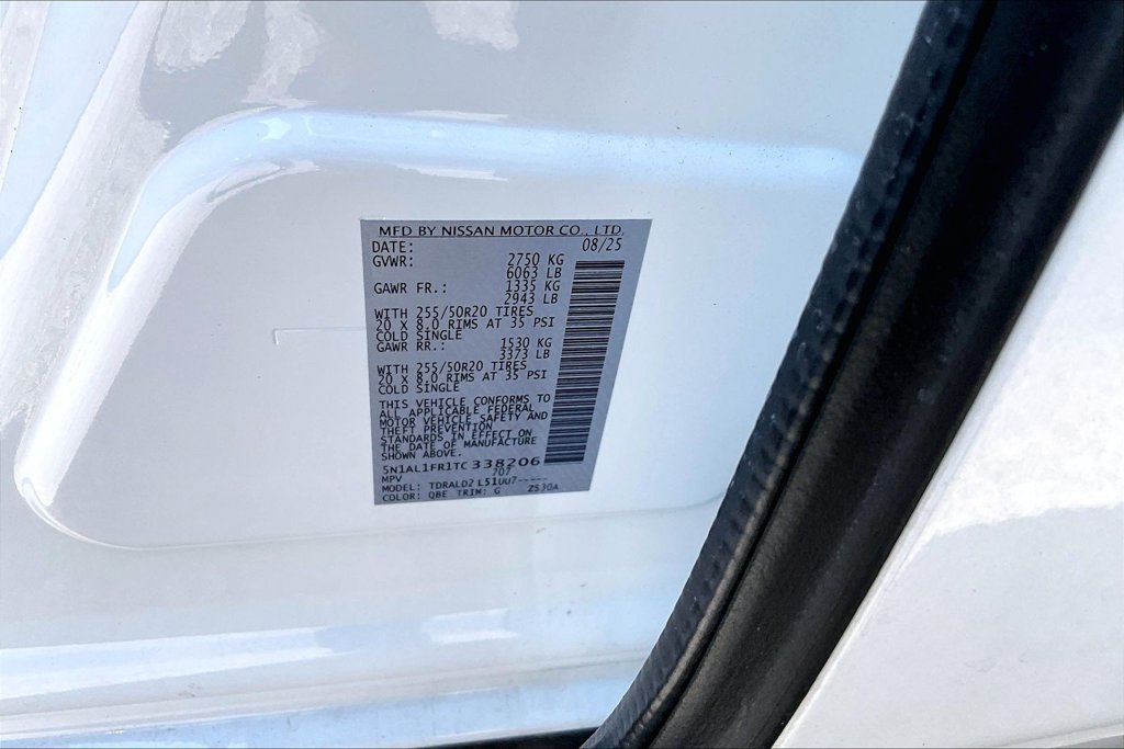 Used 2026 INFINITI QX60 Luxe w/ Cargo Package FWD image 4