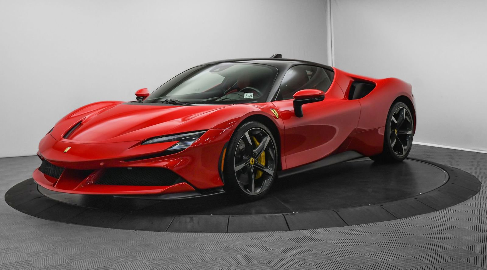 Used 2023 Ferrari SF90 Stradale image 3