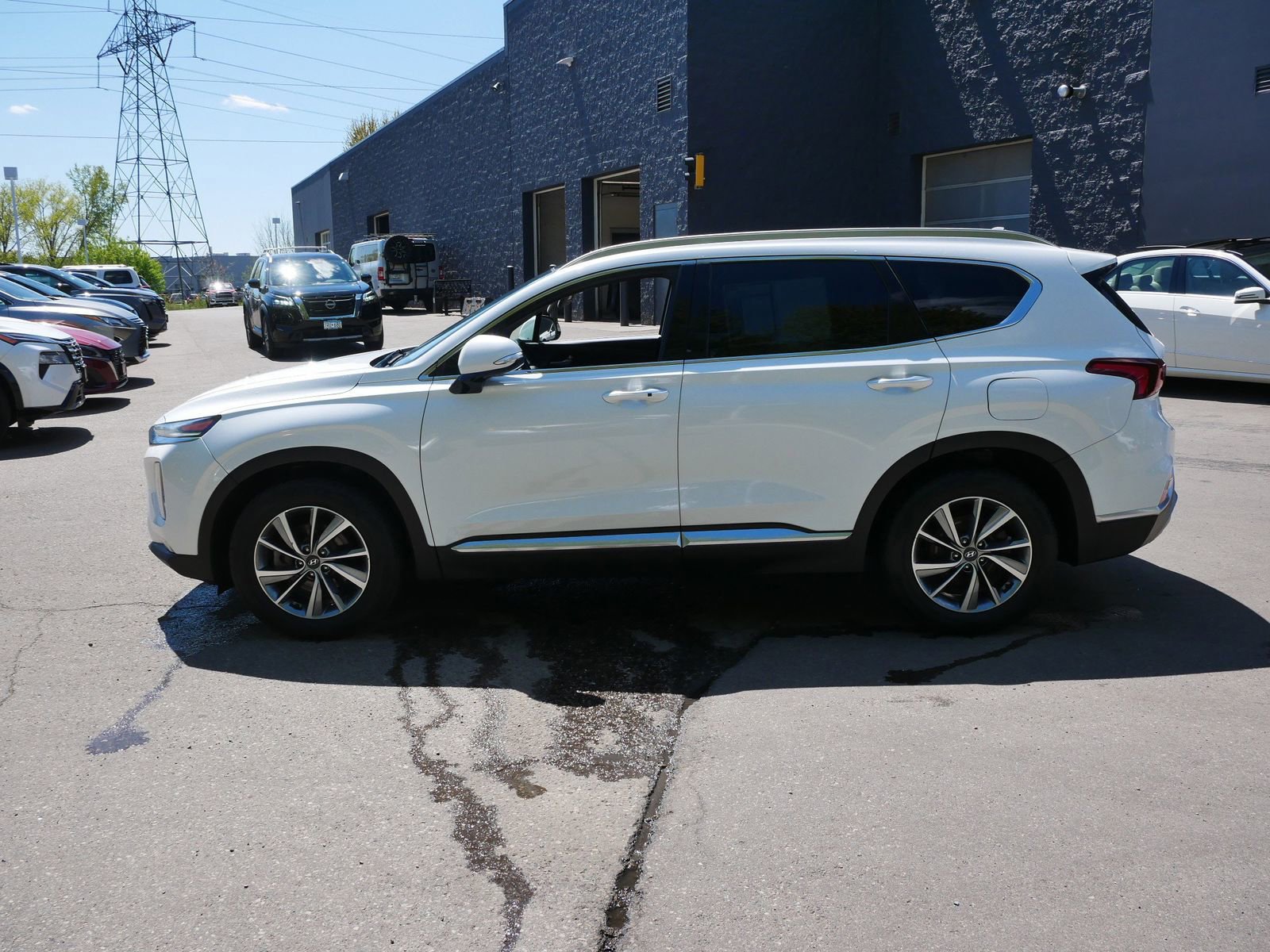 Used 2019 Hyundai Santa Fe Limited AWD/4WD image 6