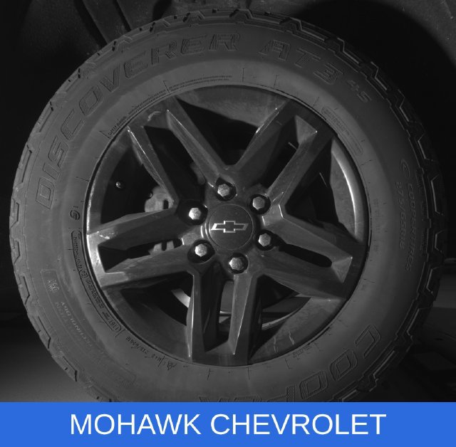 Used 2019 Chevrolet Silverado 1500 LT Trail Boss AWD/4WD image 27
