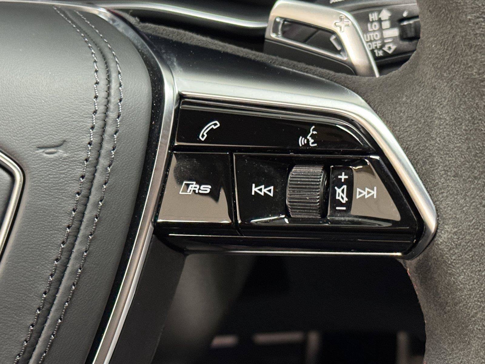 Certified 2025 Audi RS 6 performance AWD/4WD image 49