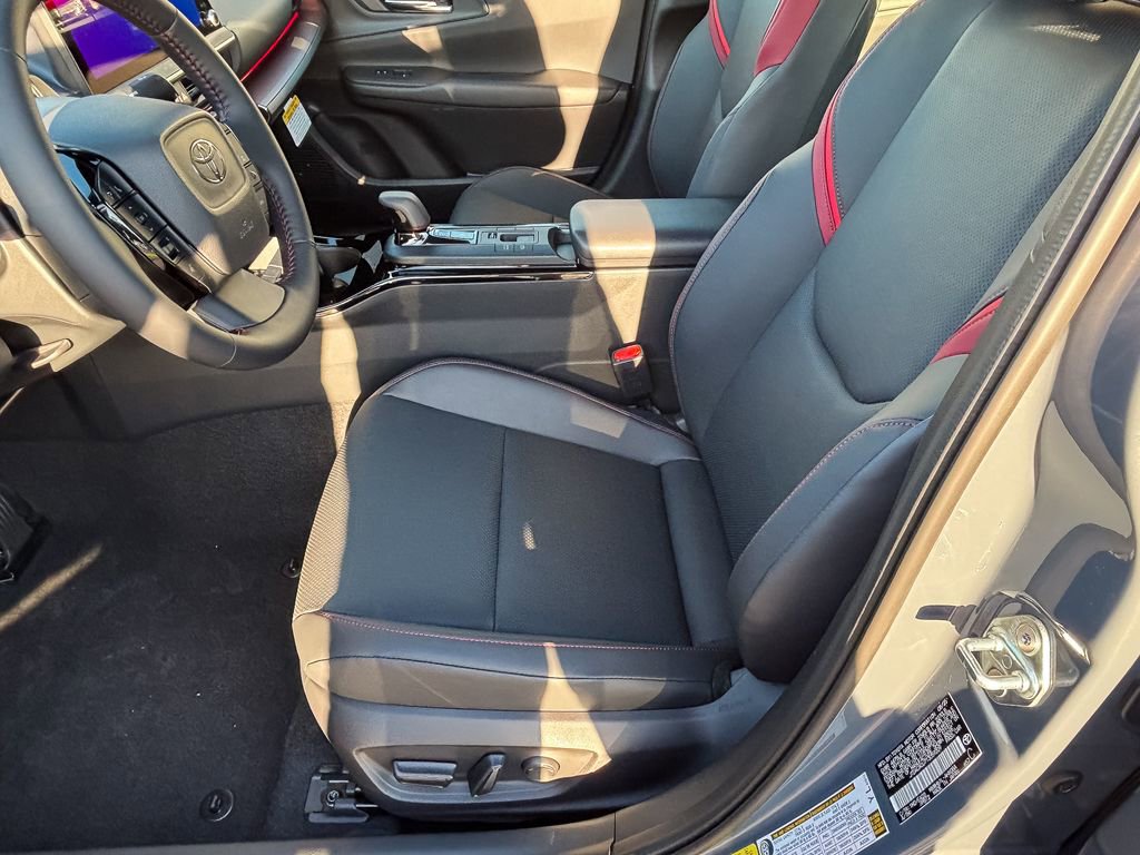 New 2026 Toyota Prius XSE FWD image 10