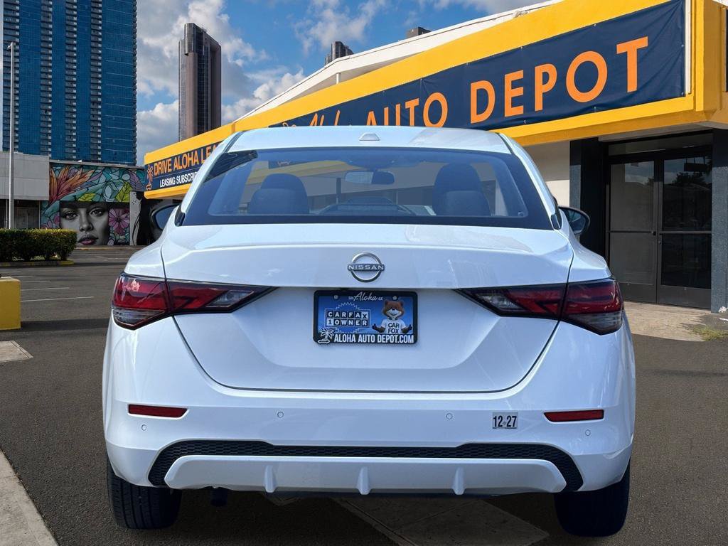 Used 2025 Nissan Sentra SV FWD image 4