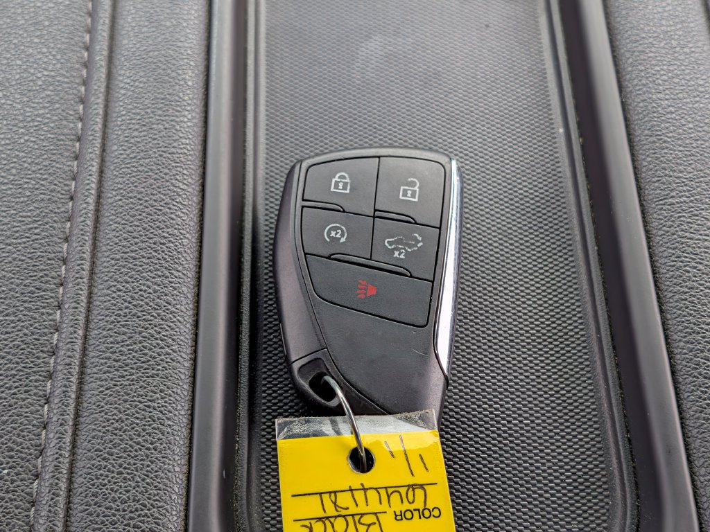 Used 2022 Chevrolet Silverado 1500 LT Trail Boss w/ LT Trail Boss Premium Package AWD/4WD image 39