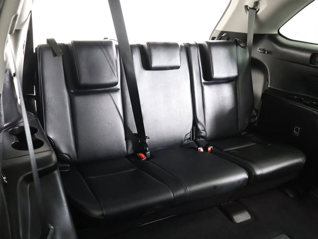Used 2019 Toyota Highlander XLE AWD/4WD image 40