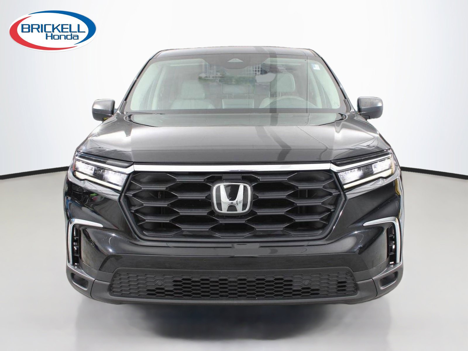 Certified 2023 Honda Pilot LX image 9
