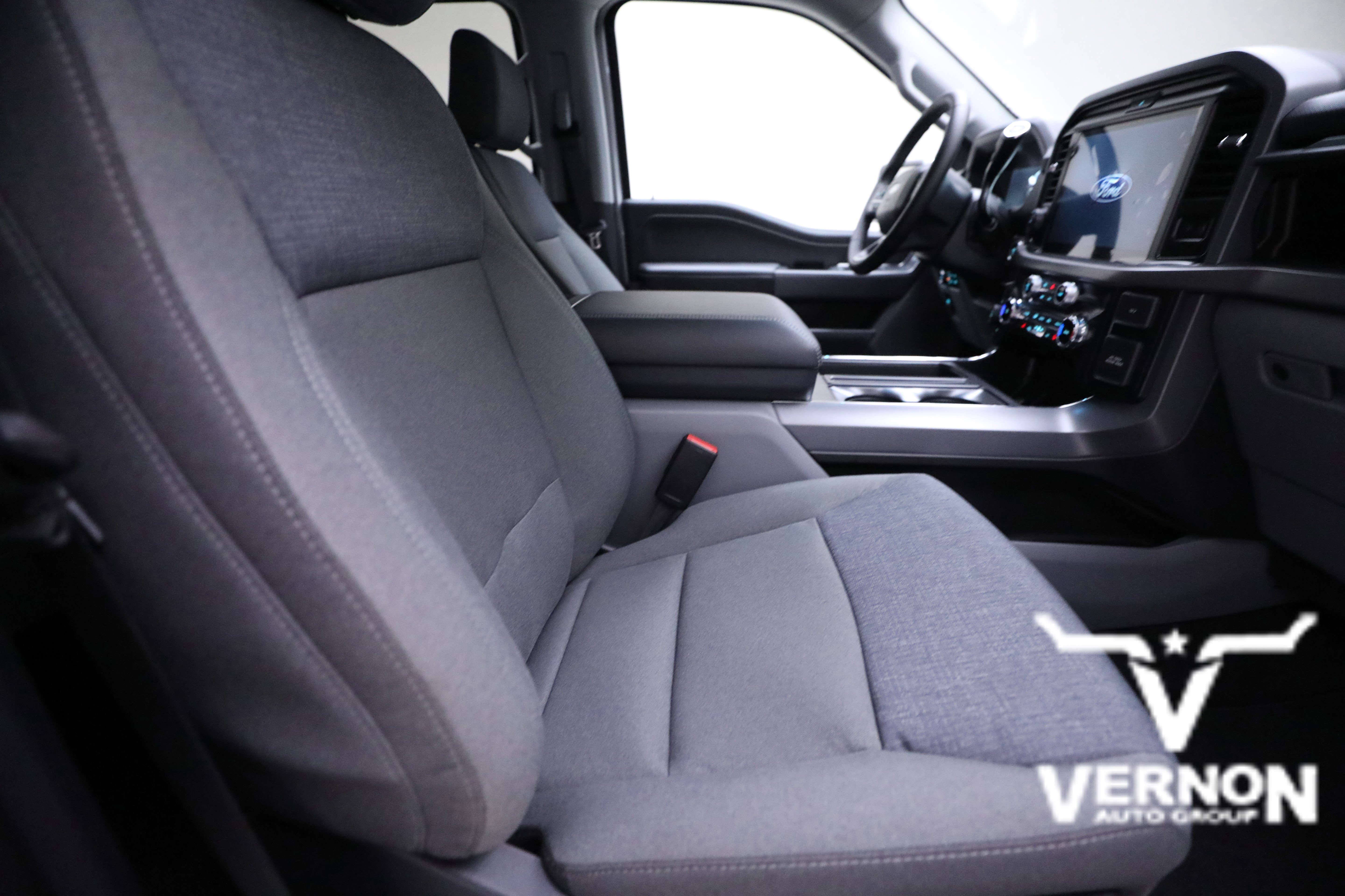 New 2026 Ford F150 XLT w/ Equipment Group 302A MID image 11