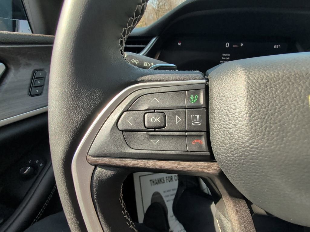 Used 2023 Jeep Grand Cherokee L Limited image 18