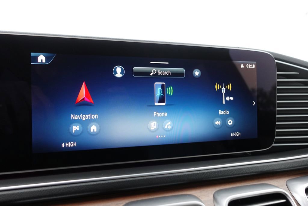 Used 2025 Mercedes-Benz GLS 450 4MATIC image 17