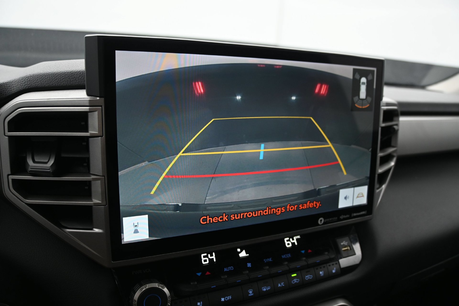 Used 2022 Toyota Tundra Limited AWD/4WD image 21