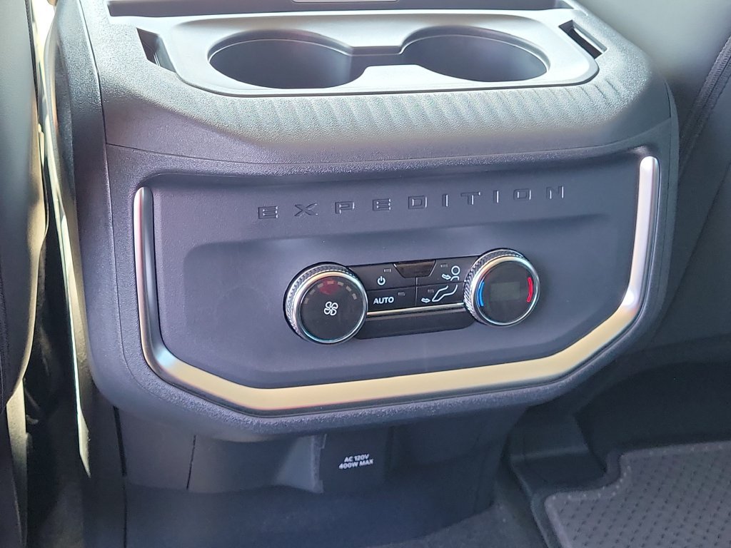New 2026 Ford Expedition Max Active RWD image 23