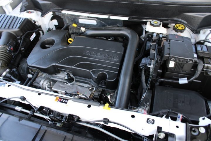 Used 2024 GMC Terrain AT4 image 27