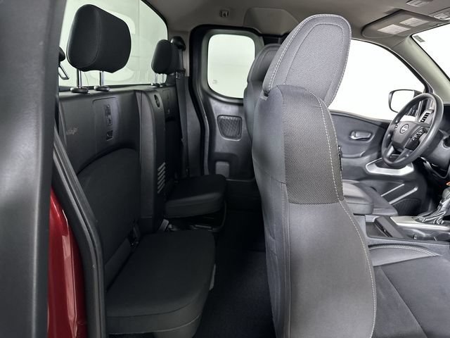 Used 2022 Nissan Frontier SV w/ Technology Package RWD image 28