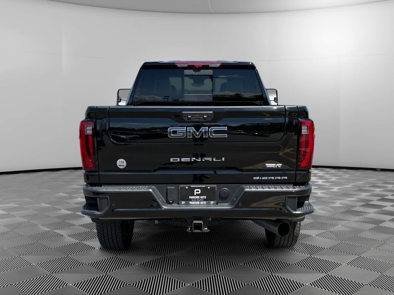 Used 2025 GMC Sierra 2500 Denali Ultimate AWD/4WD image 4