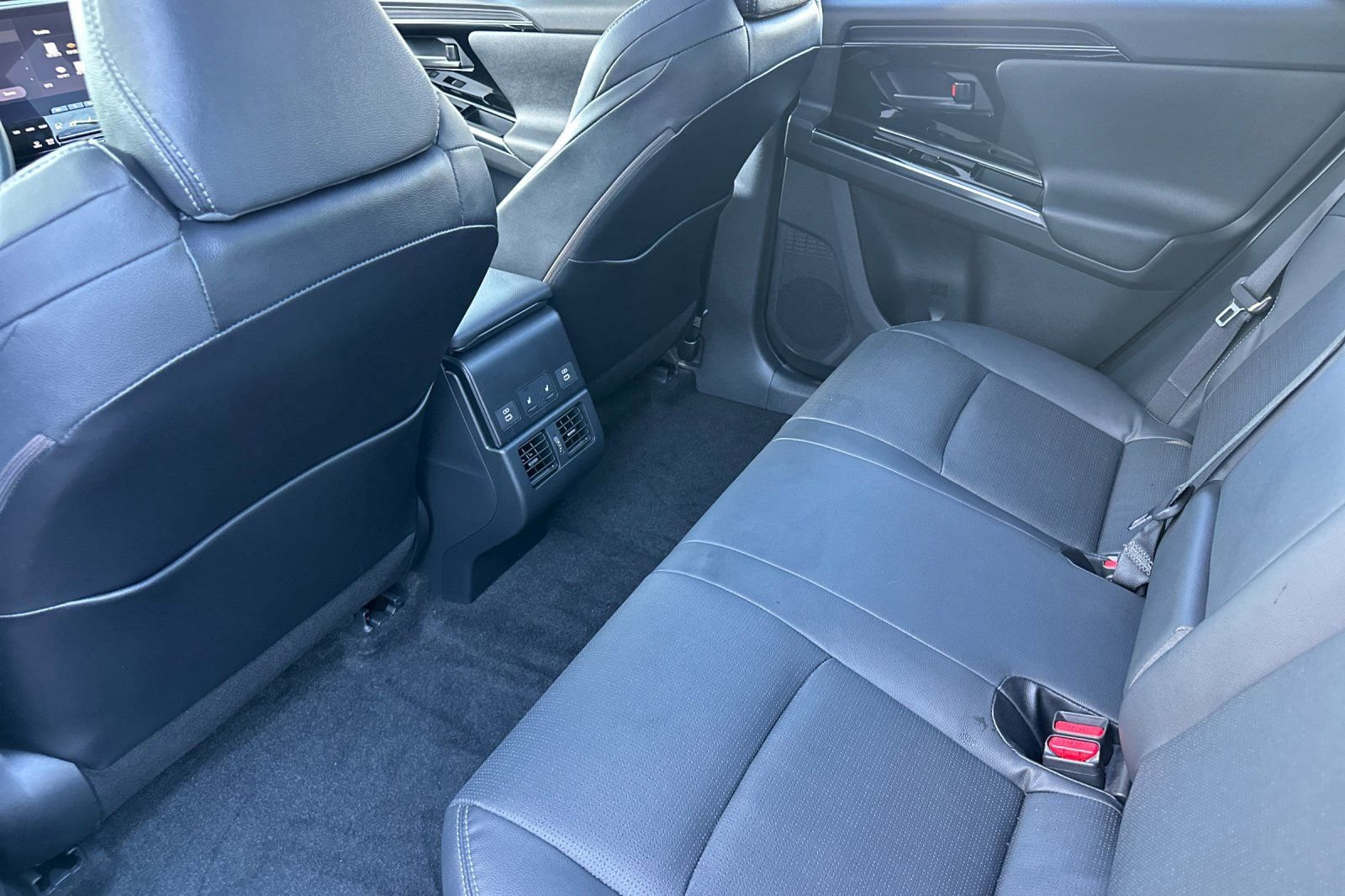 Certified 2023 Subaru Solterra AWD image 14