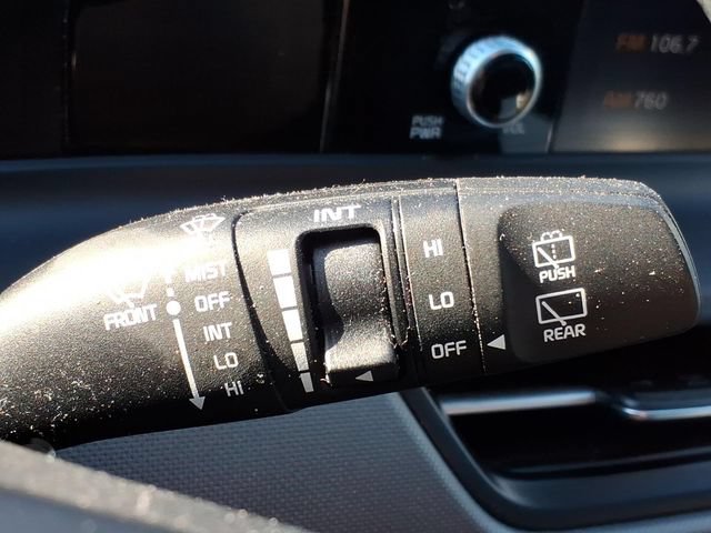 Used 2025 Kia Seltos LX AWD/4WD image 28