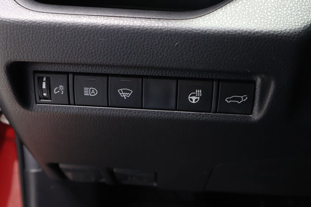 Used 2019 Toyota RAV4 XLE Premium w/ Cold Weather Package image 27