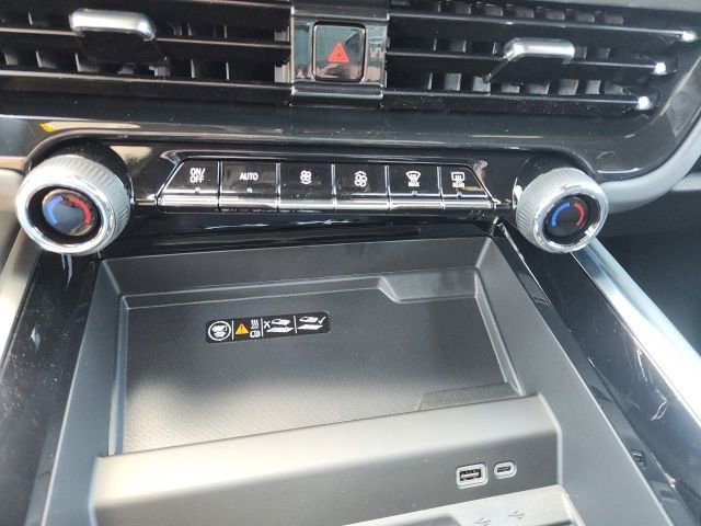 New 2026 Chevrolet Tahoe LT w/ Comfort Package AWD/4WD image 17