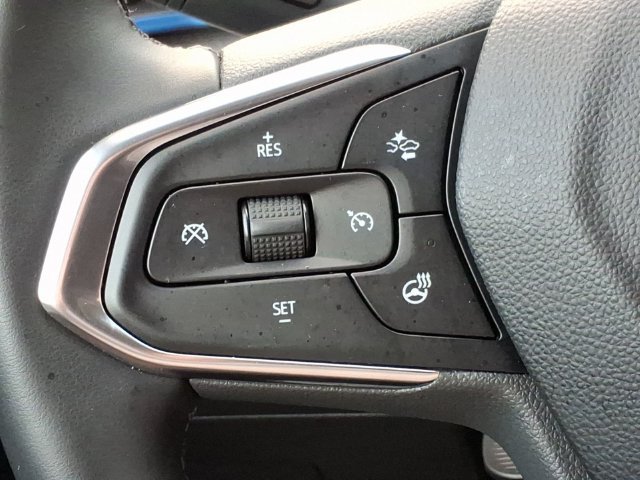 Used 2025 Chevrolet Trax LT w/ Driver Confidence Package FWD image 26