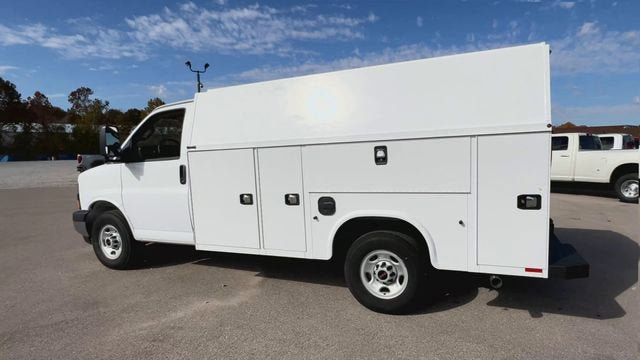New 2025 GMC Savana 3500 w/ Power Convenience Package image 6