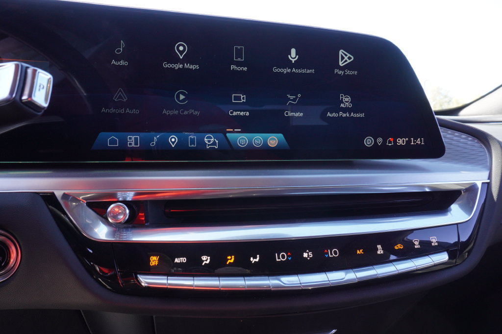 Certified 2024 Cadillac Lyriq Luxury RWD image 21