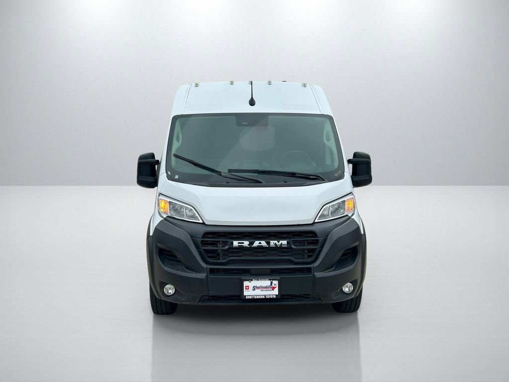 Used 2026 RAM ProMaster 2500 w/ Convenience Group FWD image 2
