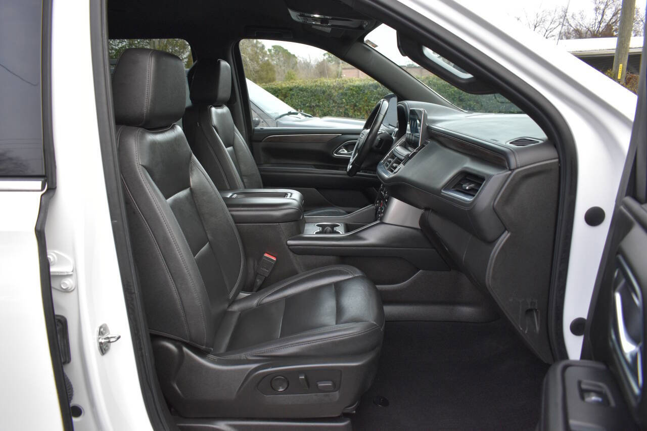 Used 2021 Chevrolet Suburban LT image 8