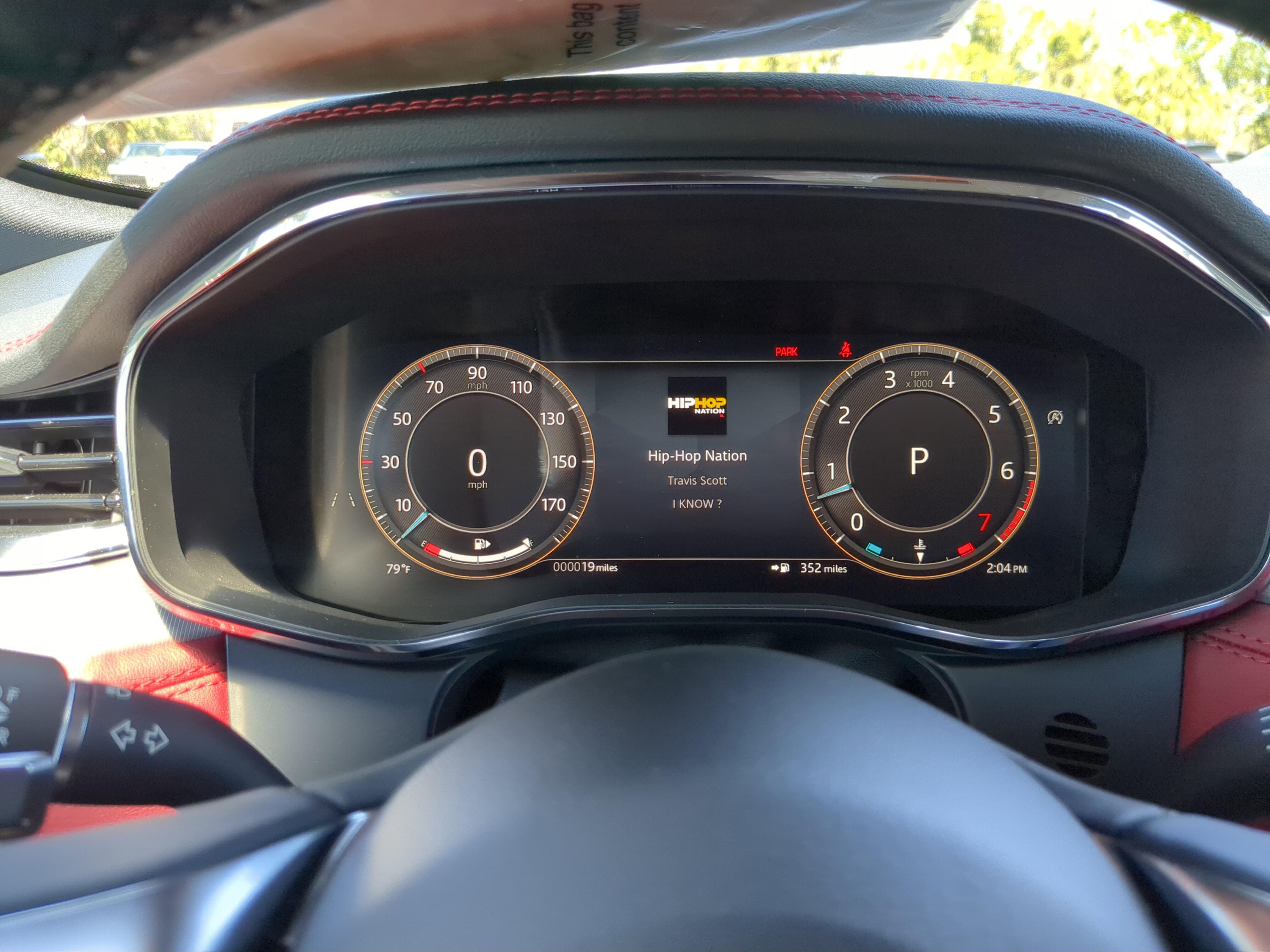 New 2026 Jaguar F-PACE R-Dynamic S image 32