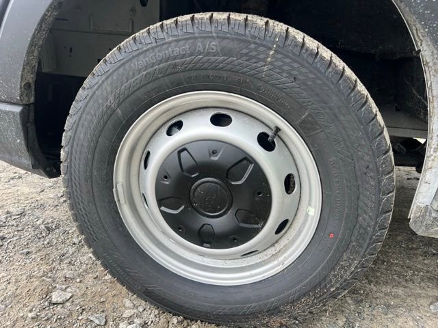 New 2024 Ford Transit 250 148 High Roof RWD image 27
