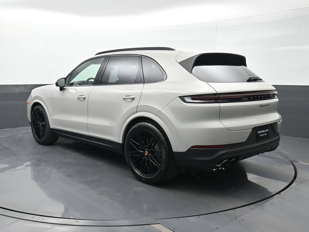 New 2026 Porsche Cayenne S AWD/4WD image 3