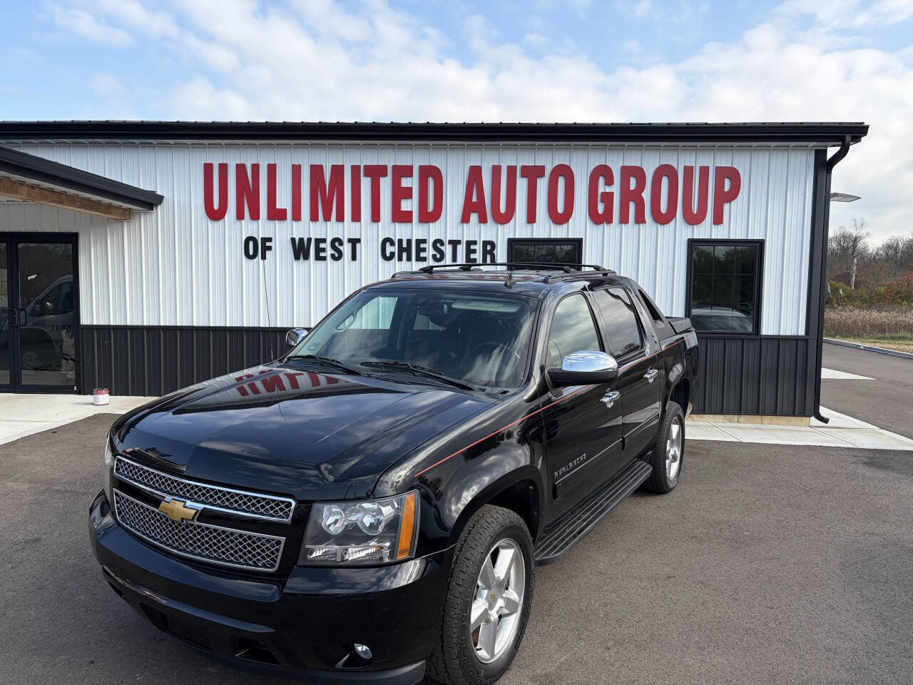 Used 2012 Chevrolet Avalanche LT w/ All-Star Edition image 1
