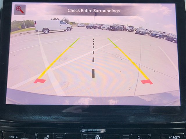 Used 2022 Jeep Grand Cherokee L Limited image 19