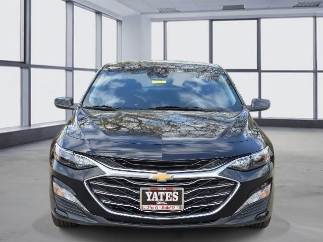 Used 2024 Chevrolet Malibu LT image 2