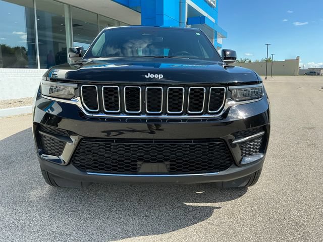 Used 2024 Jeep Grand Cherokee Laredo X w/ Luxury Tech Group I AWD/4WD image 19