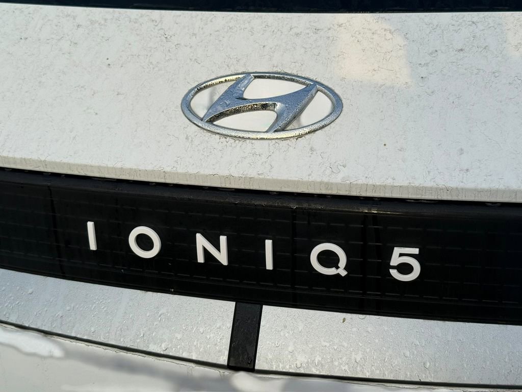 Used 2024 Hyundai Ioniq 5 SE image 23