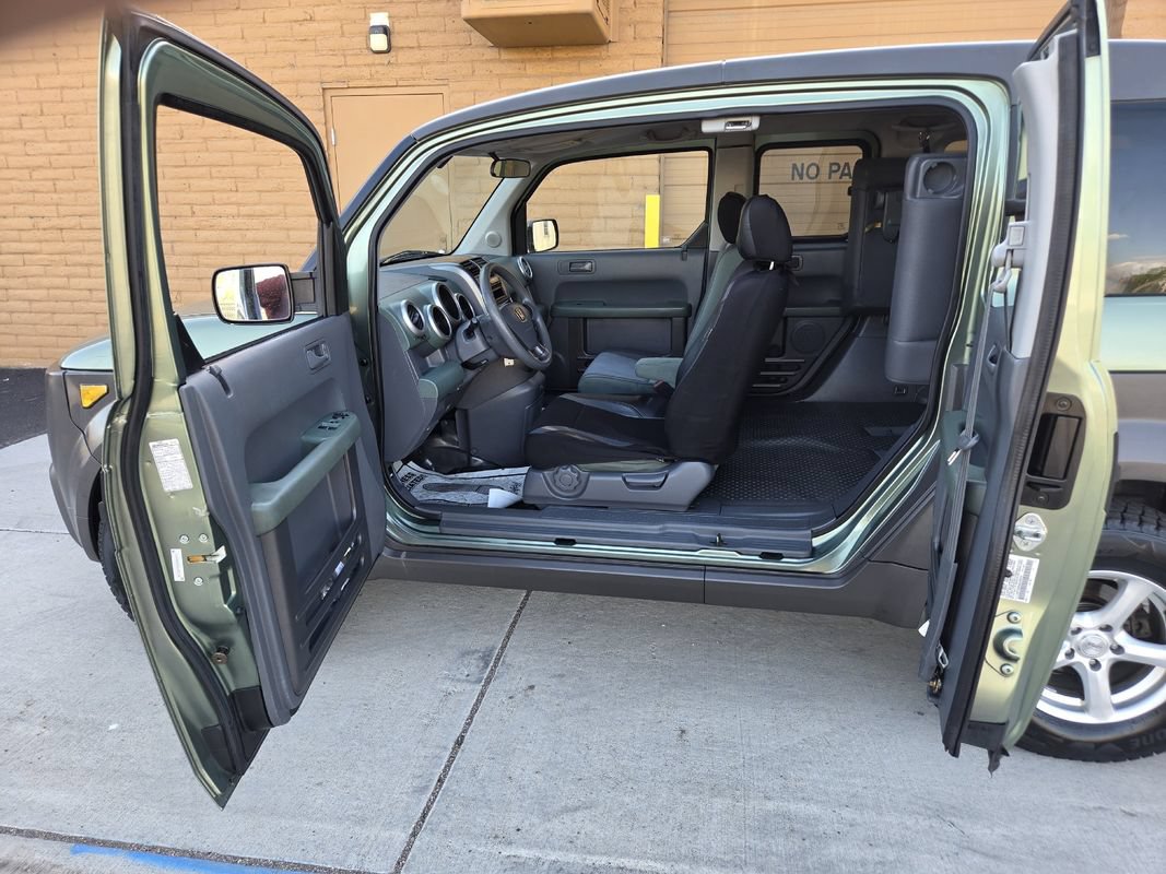 Used 2003 Honda Element EX image 11