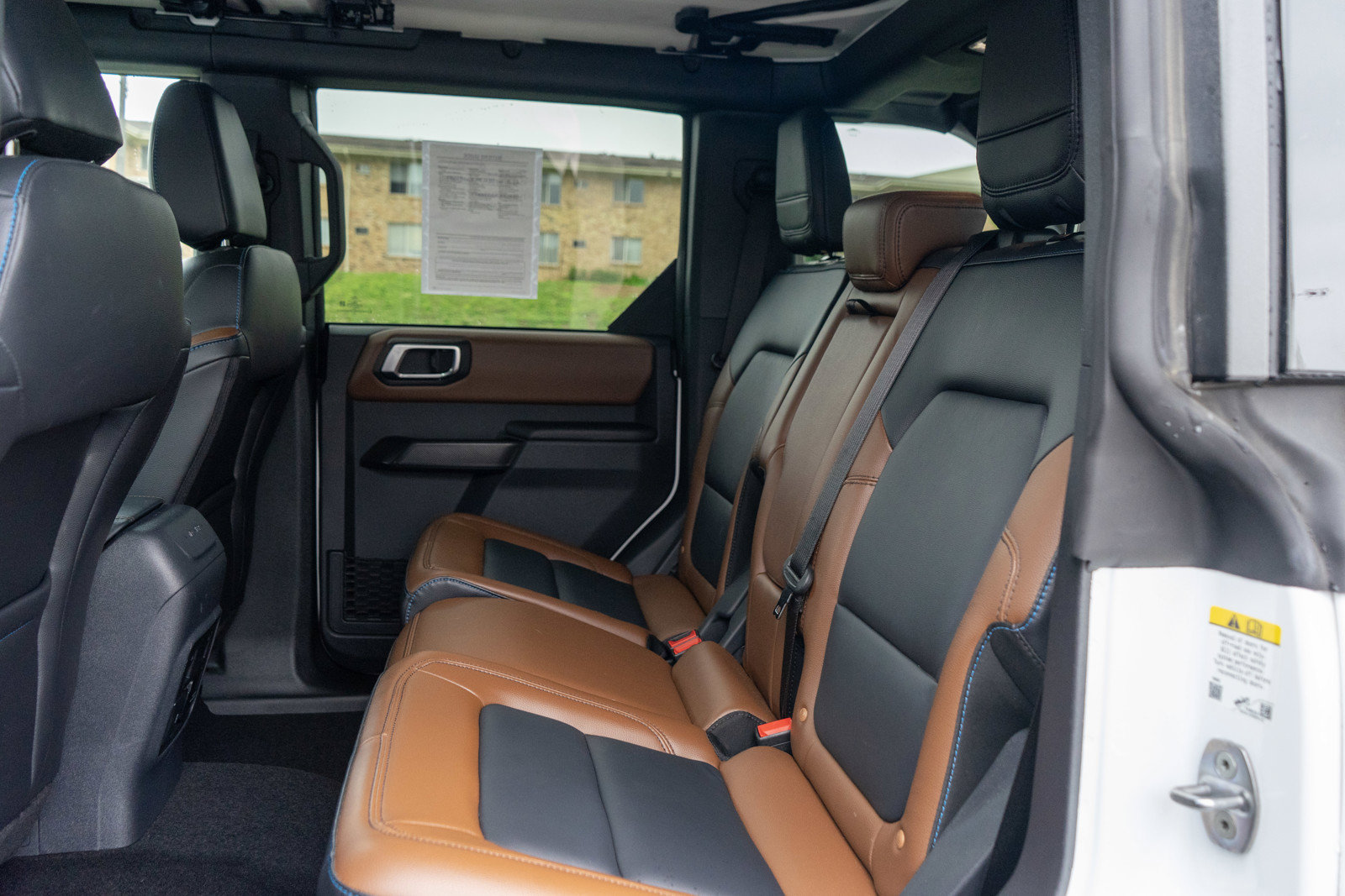 Used 2024 Ford Bronco Outer Banks AWD/4WD image 28