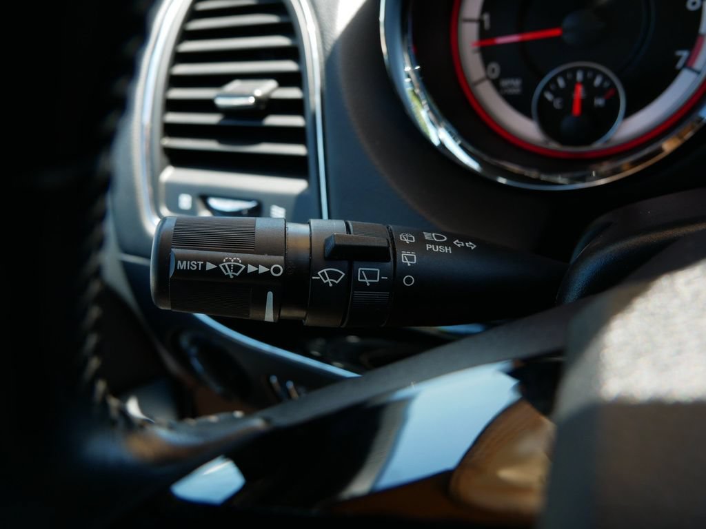 Used 2019 Dodge Grand Caravan SXT FWD image 21