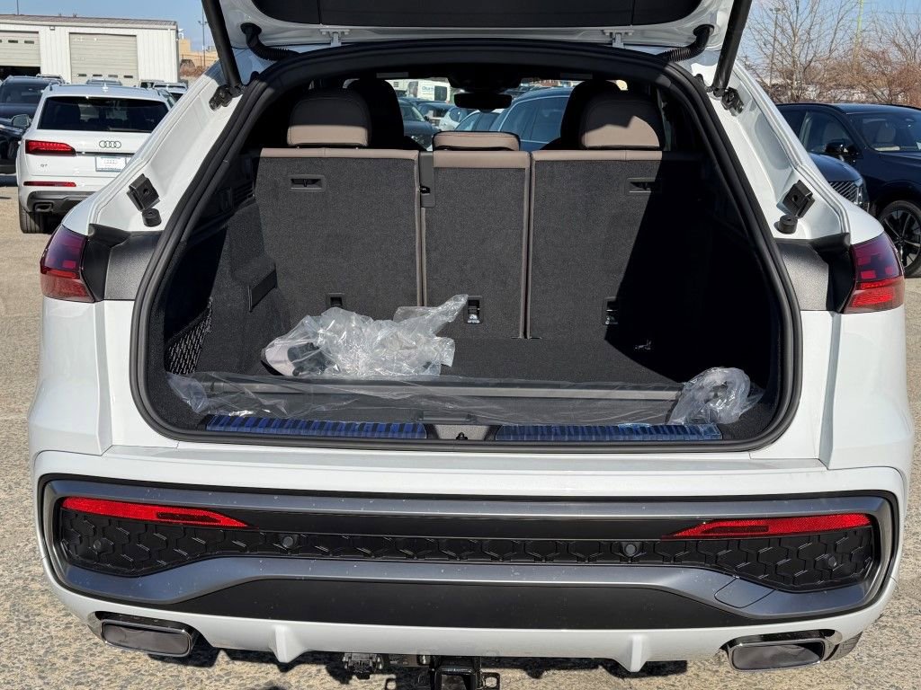 New 2025 Audi Q5 2.0T Premium Plus image 15