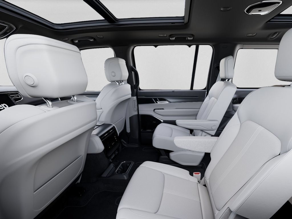 New 2026 Jeep Grand Wagoneer Limited AWD/4WD image 25