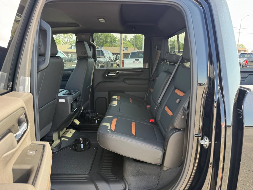 New 2026 GMC Sierra 2500 AT4 w/ AT4 Premium Plus Package AWD/4WD image 23