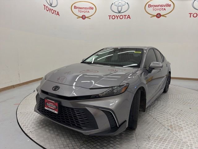 Used 2025 Toyota Camry SE w/ Convenience Package FWD image 2