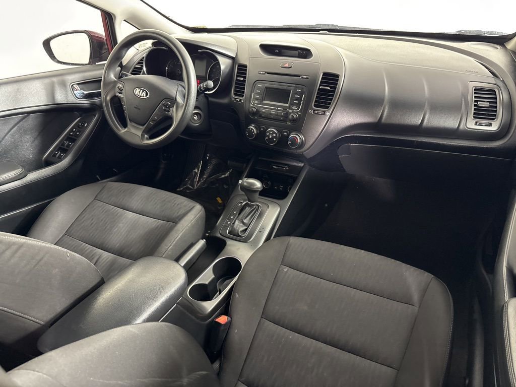 Used 2016 Kia Forte LX image 12