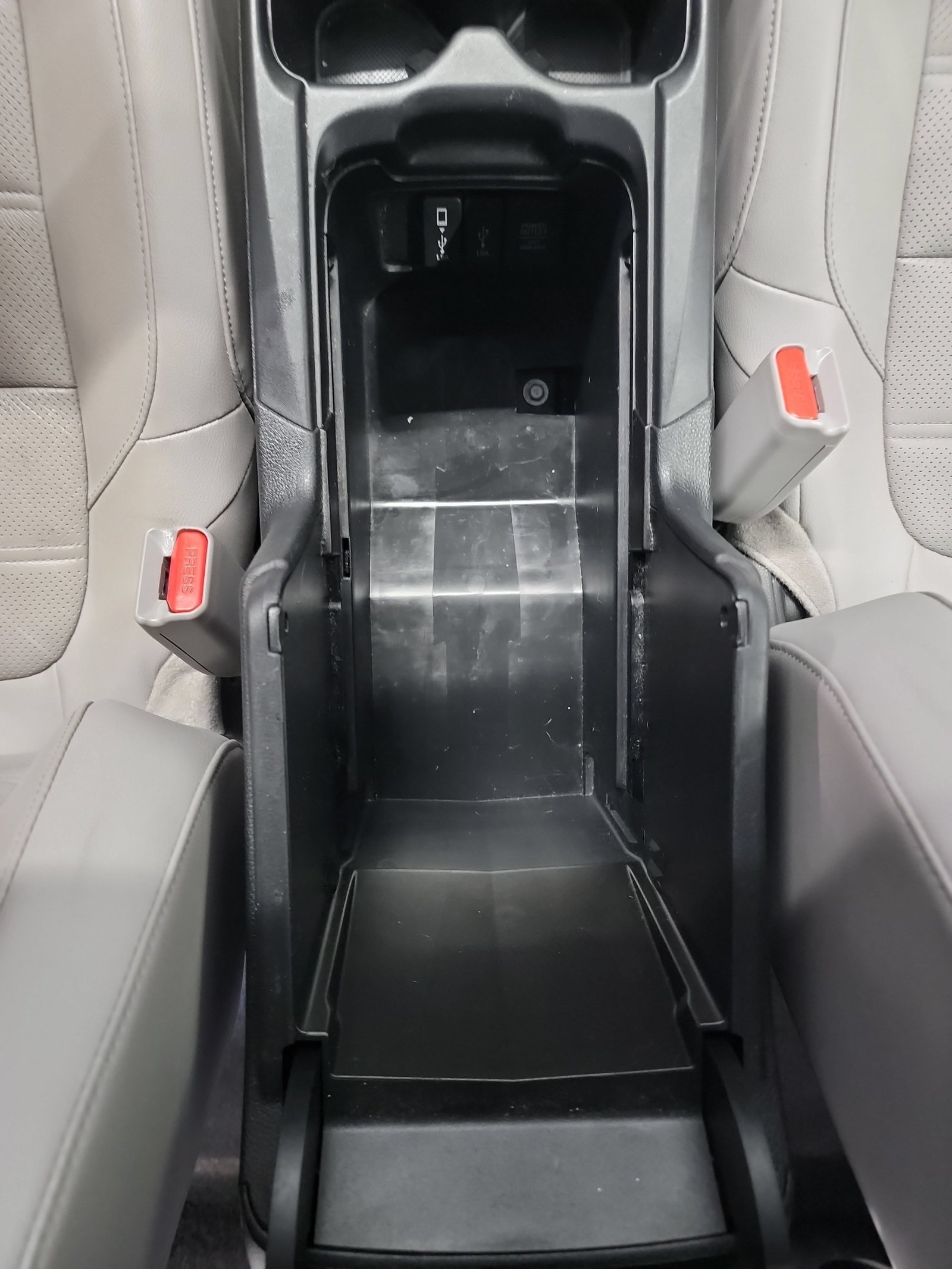 Used 2017 Honda CR-V Touring image 29