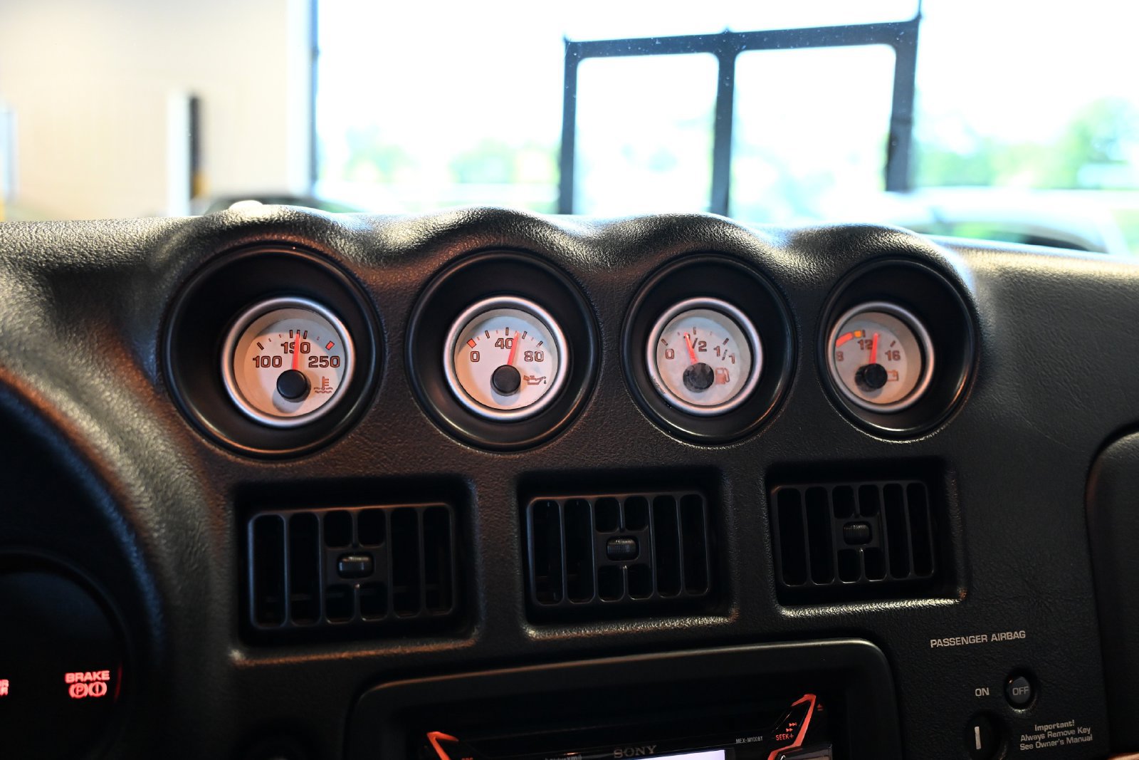 Used 2001 Dodge Viper RT/10 RWD image 39