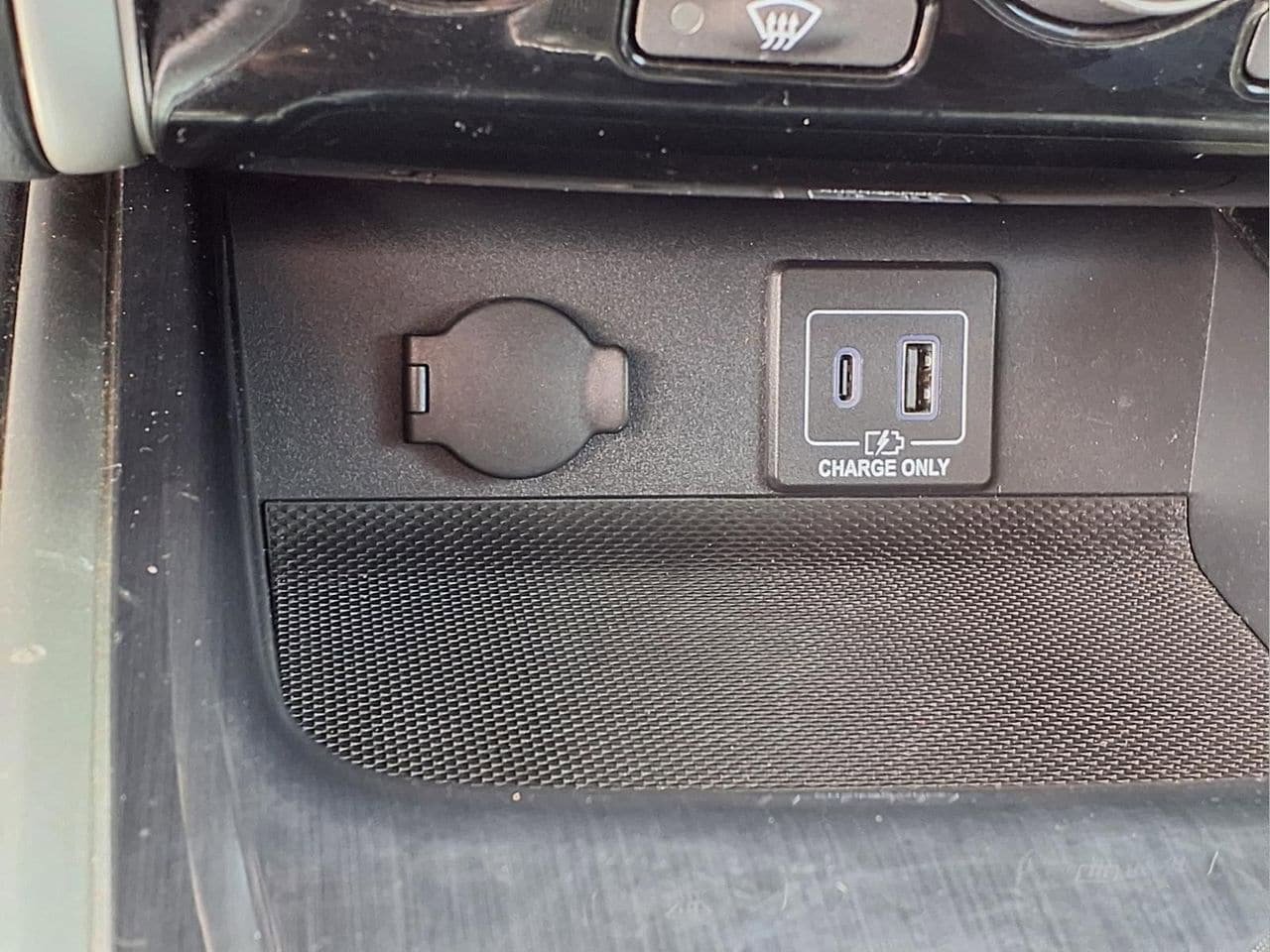 Used 2020 Nissan Pathfinder SV AWD/4WD image 20