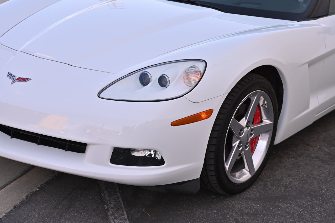 Used 2006 Chevrolet Corvette Convertible w/ Preferred Equipment Group RWD image 31
