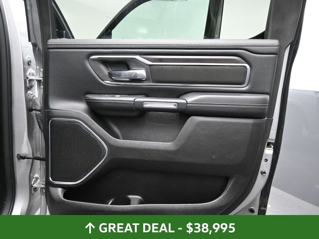Used 2025 RAM 1500 Laramie image 23