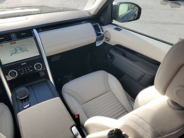 Certified 2025 Land Rover Discovery S AWD/4WD image 14