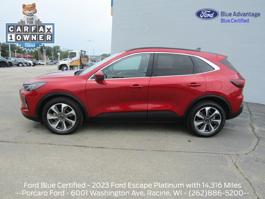 Used 2023 Ford Escape Platinum AWD/4WD image 2